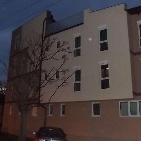 Édes Álom Guesthouse Szeged Exterior foto