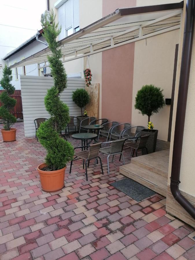 Édes Álom Guesthouse Szeged Exterior foto
